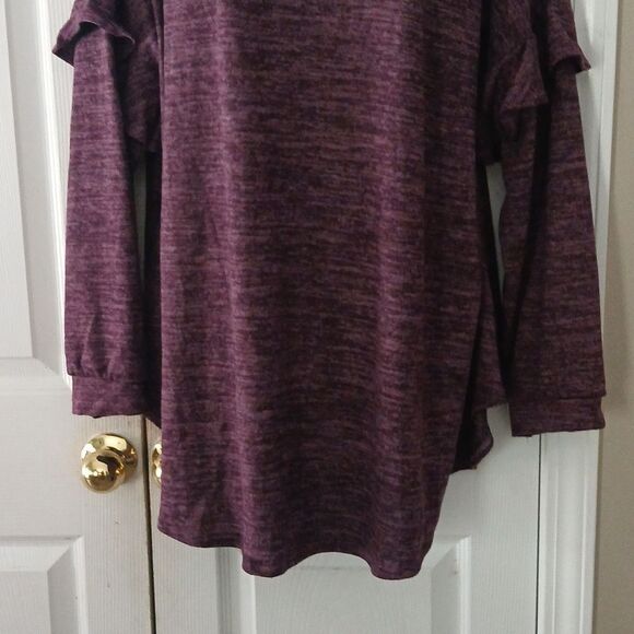 American Curvy  purple long sleeve super soft tunic  ruffle sleeve Sz 3X NWOT - Picture 2 of 9
